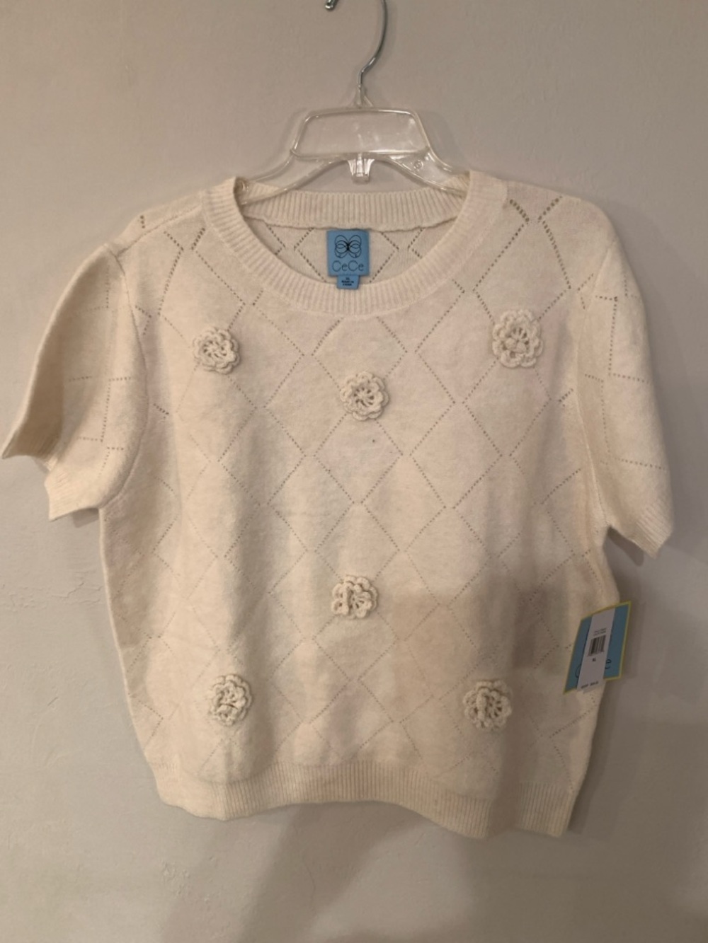 CeCe Cream Short-Sleeve Crewneck Sweater with Crochet Floral Details NWT XL